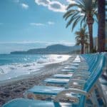 Les Chaises Bleues De La Promenade Des Anglais : Histoire Complète