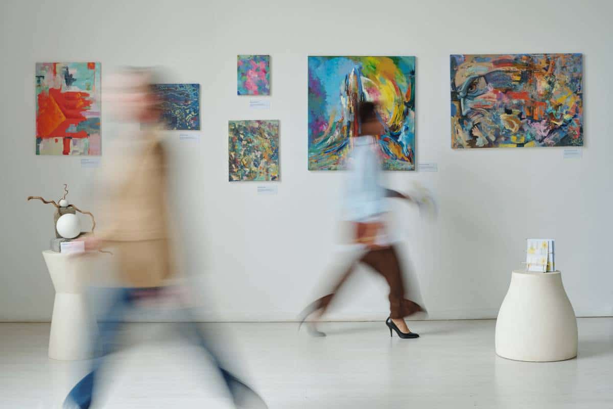 les galeries d art contemporain de nouveaux lieux de vie culturelle